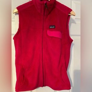 Women’s size Large pink Patagonia fleece vest